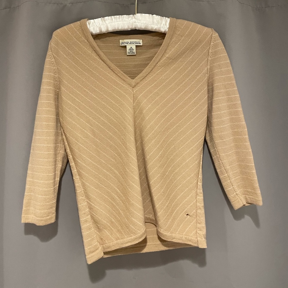 Banana Republic Tan V-Neck